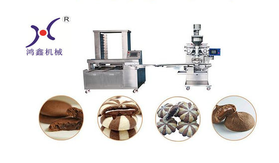 Galletas del chocolate de la pantalla táctil del delta que forman la máquina con los rellenos dobles